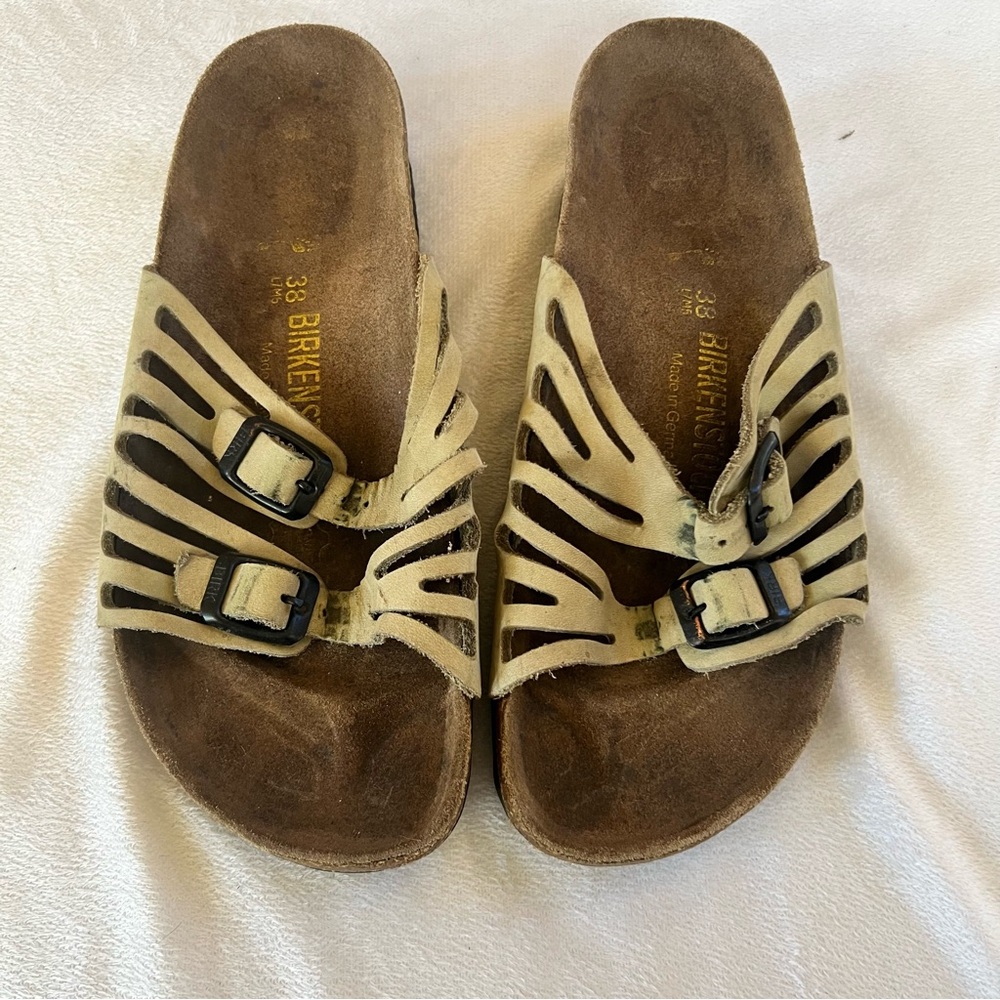 Birkenstock Sandals Size 38 (7) Granada Soft Footbed Slides Cream Leather Buckle